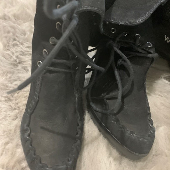 DVF Jameson Suede Black Heeled Booties size 7 - Picture 4 of 6